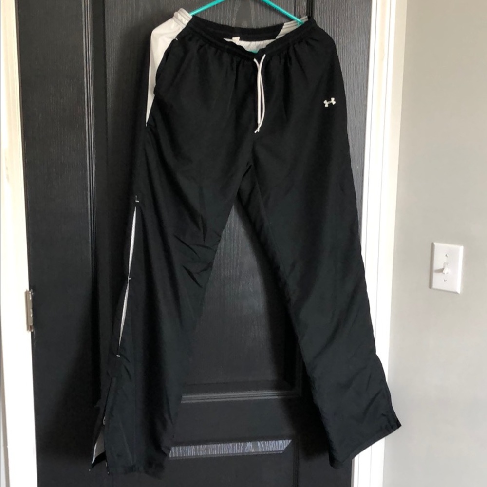 UA Windbreak Pants